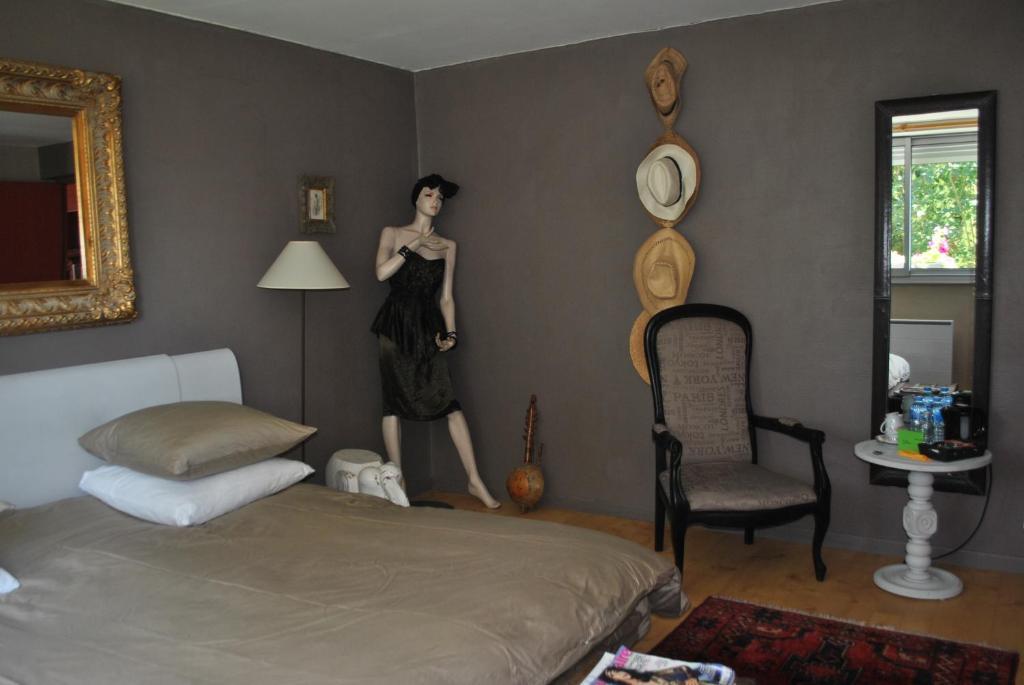 Chambres D'Hotes La Tribu Quévreville-la-Poterie Habitación foto